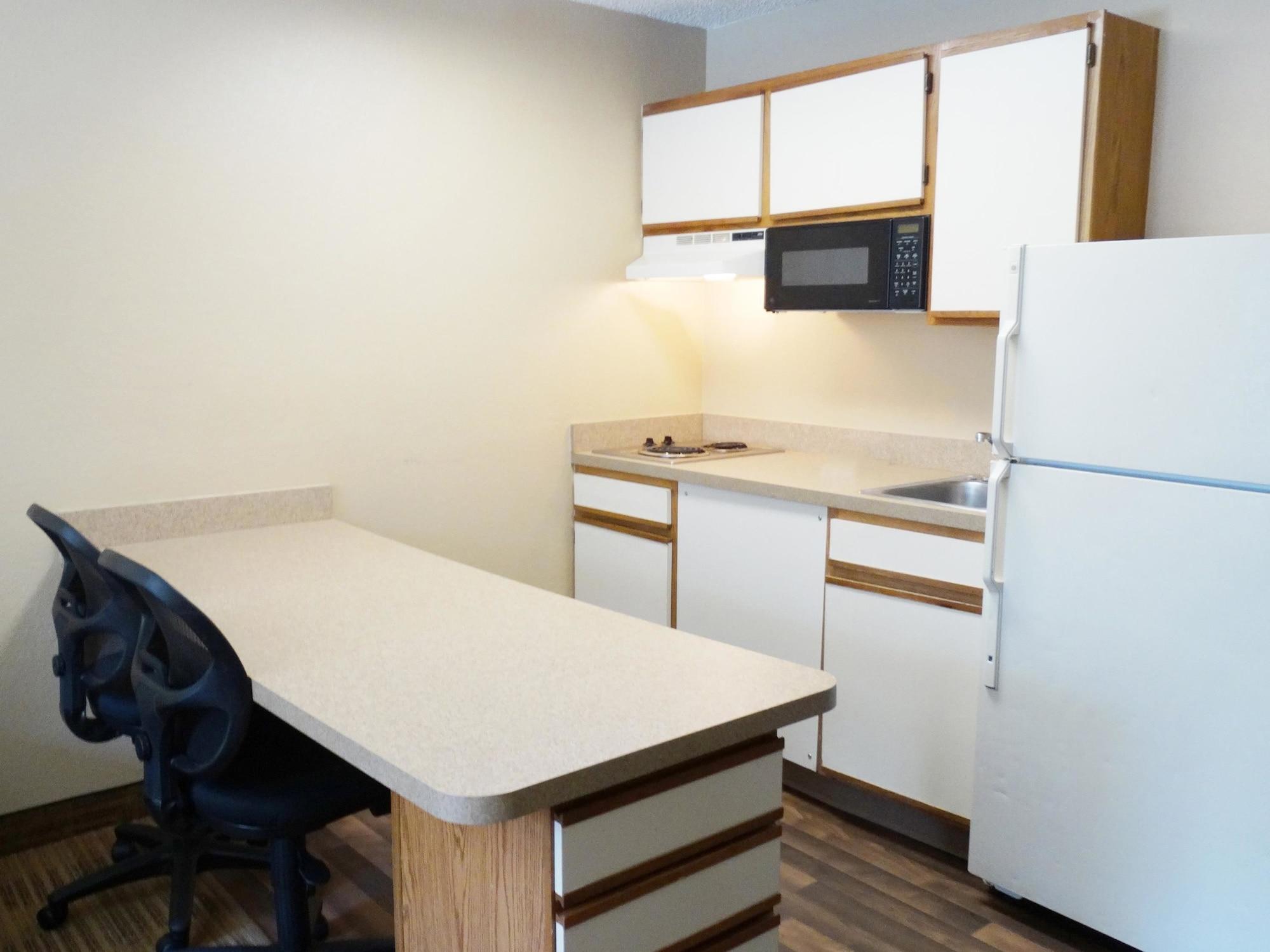 Extended Stay America Suites - Secaucus - New York City Area Exterior photo