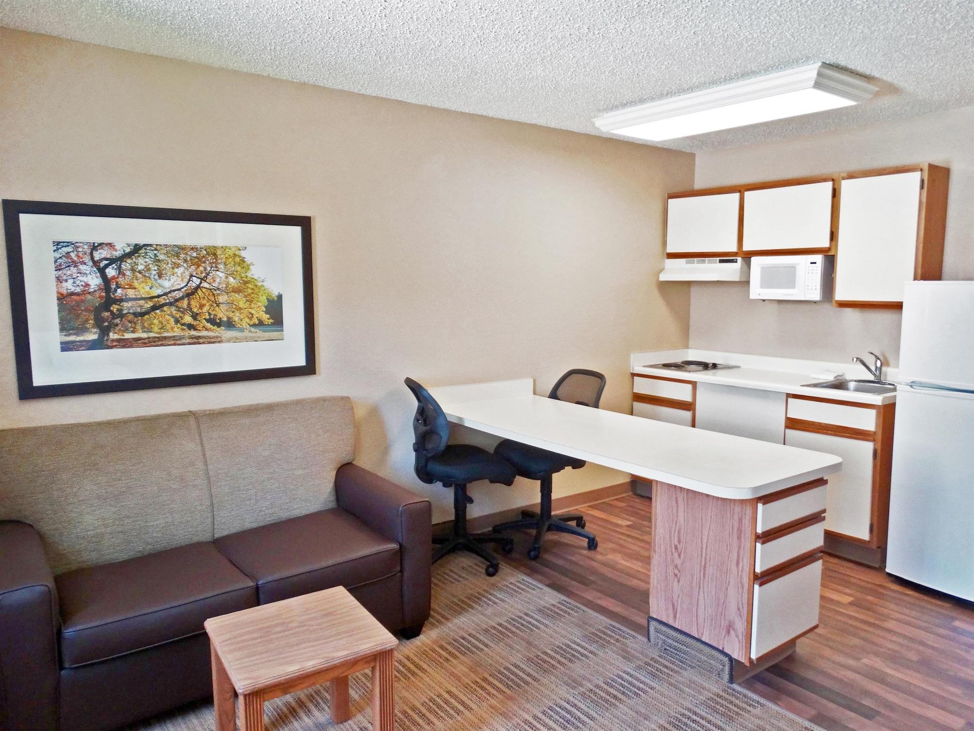 Extended Stay America Suites - Secaucus - New York City Area Exterior photo