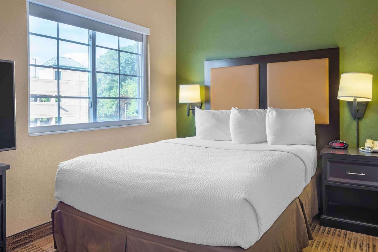 Extended Stay America Suites - Secaucus - New York City Area Exterior photo