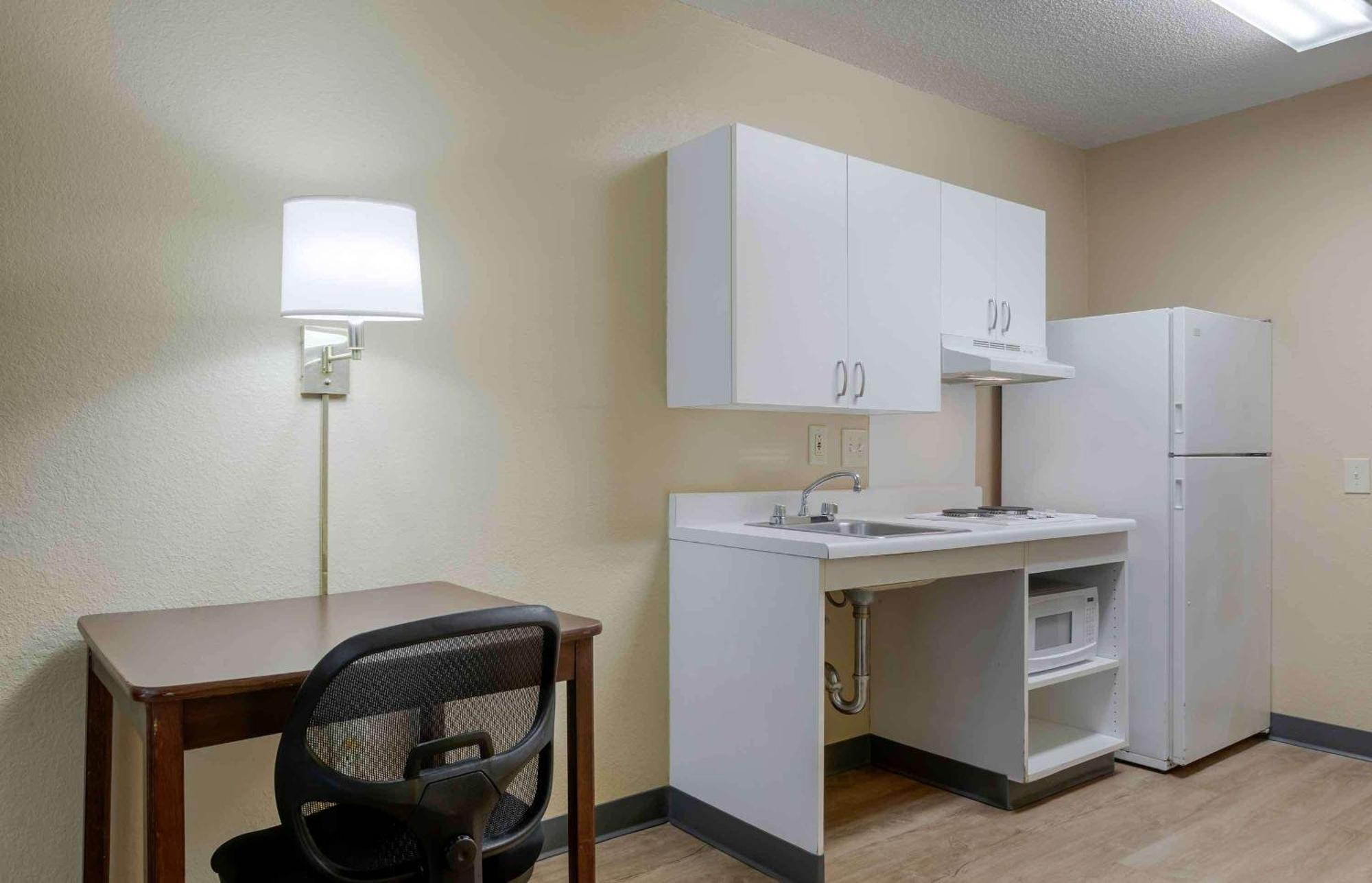 Extended Stay America Suites - Secaucus - New York City Area Exterior photo