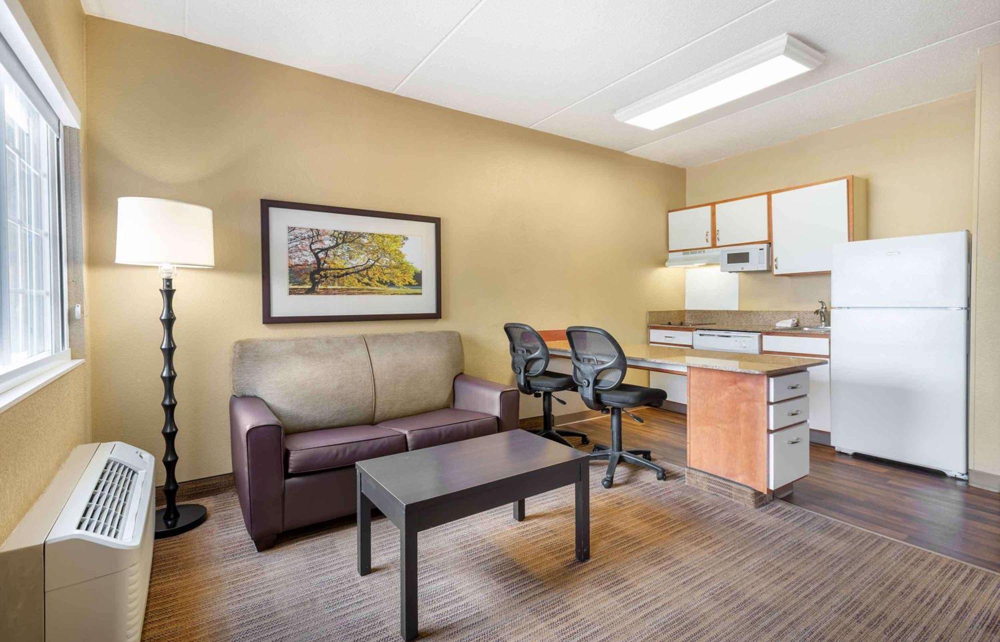 Extended Stay America Suites - Secaucus - New York City Area Exterior photo