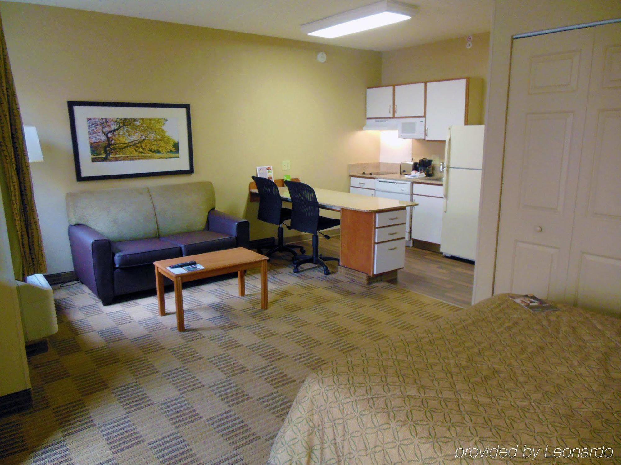 Extended Stay America Suites - Secaucus - New York City Area Exterior photo