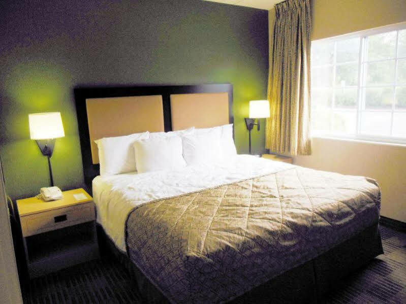Extended Stay America Suites - Secaucus - New York City Area Exterior photo