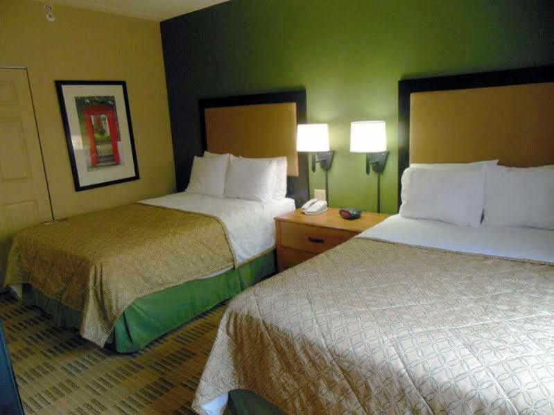 Extended Stay America Suites - Secaucus - New York City Area Exterior photo